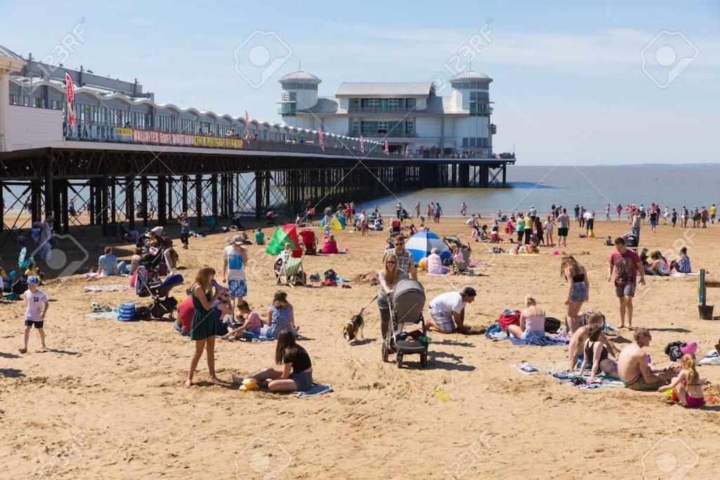 Characterful Cottage Near The Sea, Beach, Pier & Shops Weston-super-Mare Exterior photo