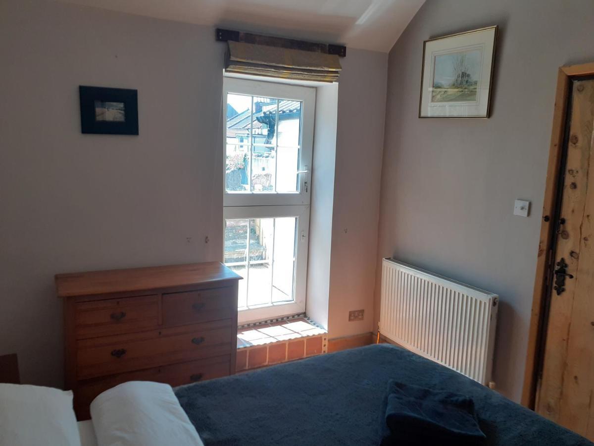 Characterful Cottage Near The Sea, Beach, Pier & Shops Weston-super-Mare Exterior photo